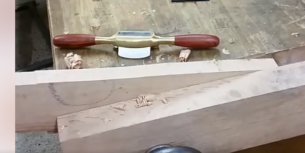 Raboteuse à main à base plate  - Spokeshave Flat avis et prix